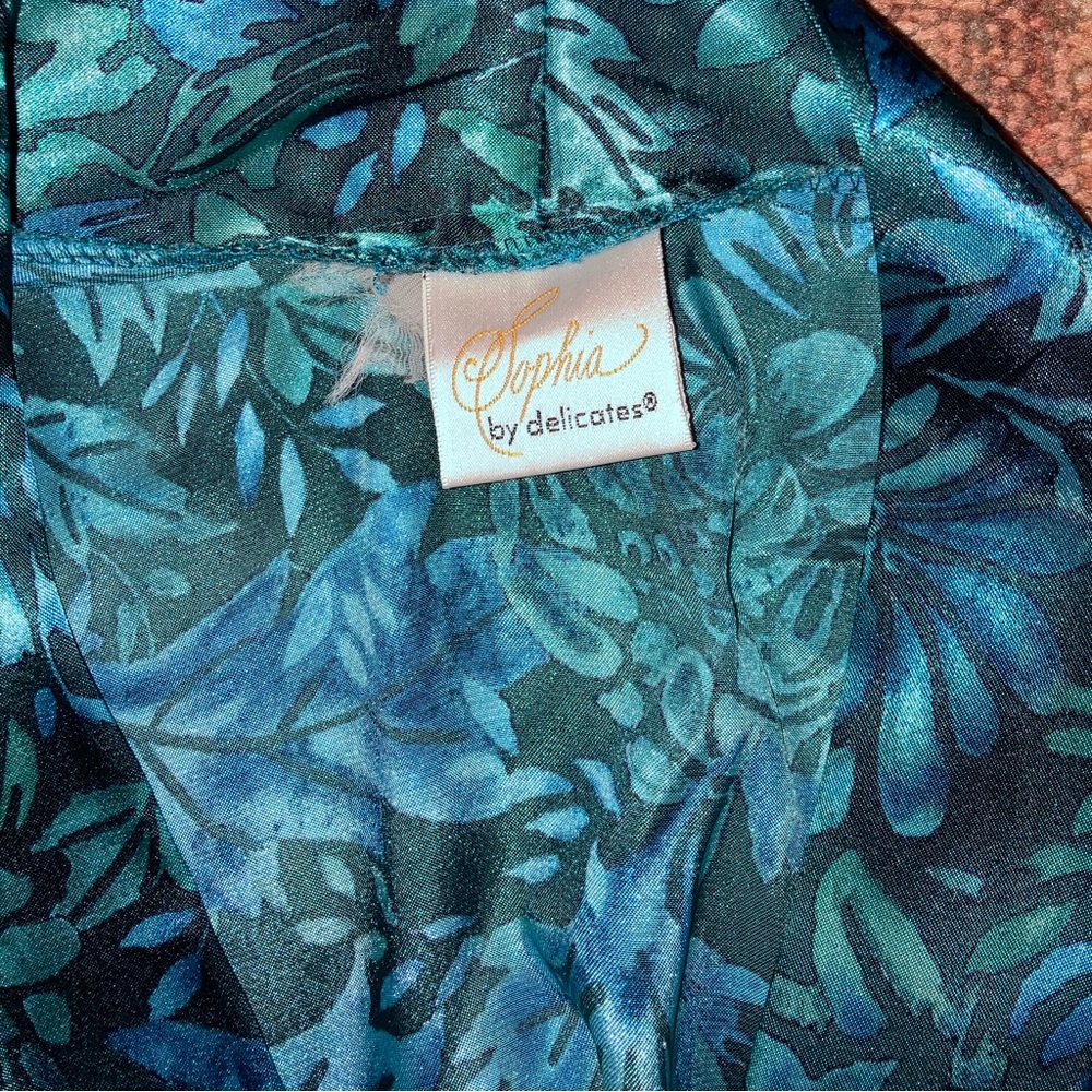 Blue & Green Robe - Picture 4 of 4